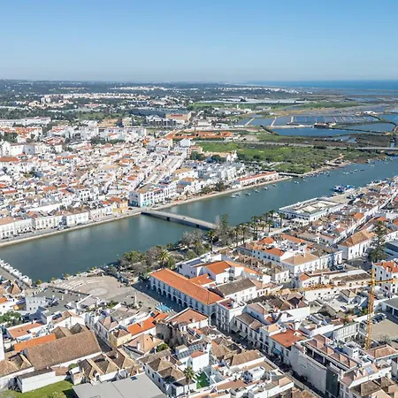 Gilo-tavira Centre With Pool Apartment Tavira