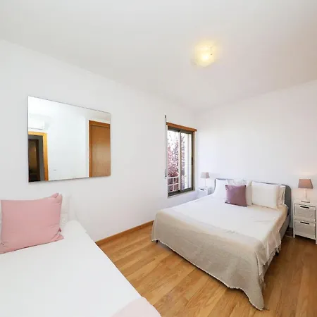 Gilo-tavira Centre With Pool Tavira