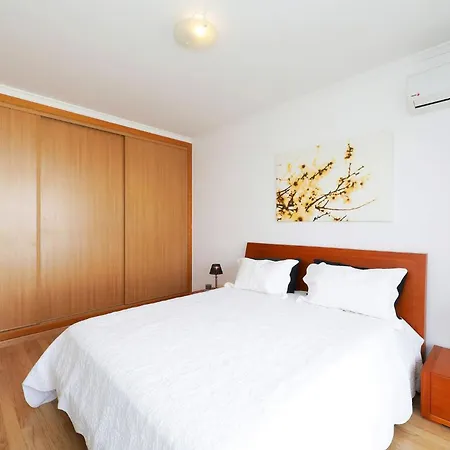 Gilo-tavira Centre With Pool